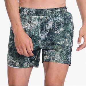 2XU Aero athletic lightweight stretch lined shorts w/front pockets. Sz-S. T14